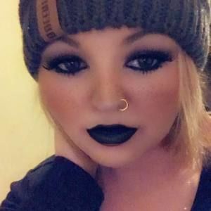 Meet your Posher, Alisha